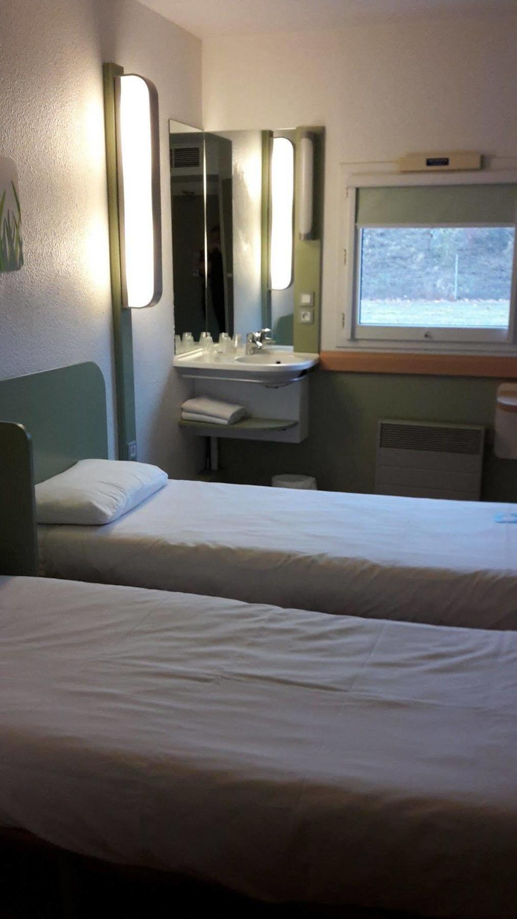 Ibis Budget Бурж Экстерьер фото